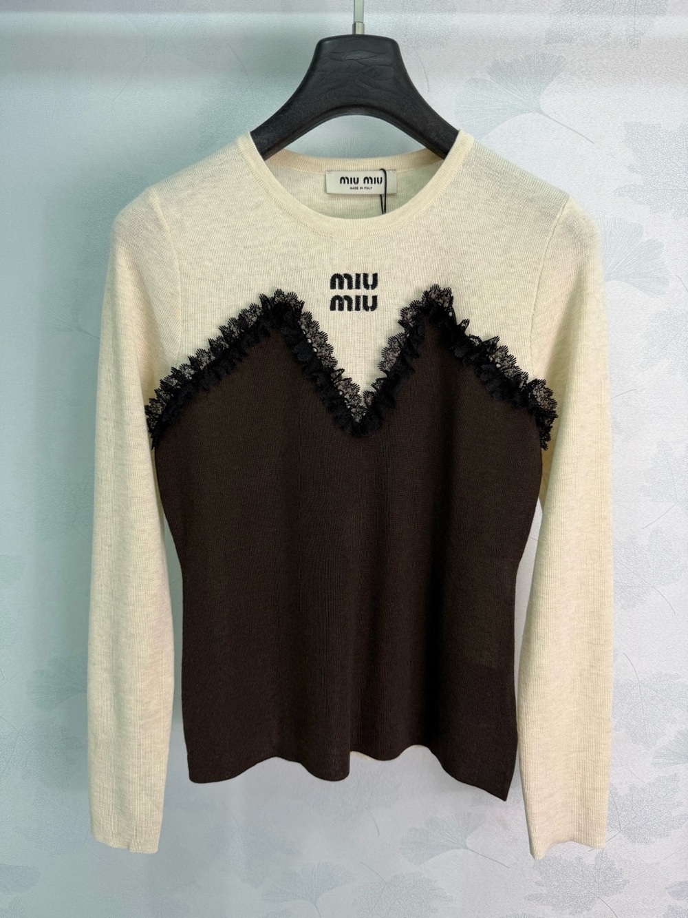 🤎 Miu Miu Lace Trim Color Block Knit Top